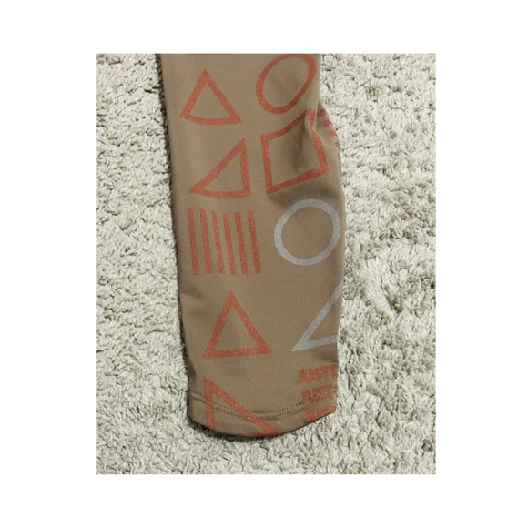 Nike Printed Workout Leggings - Picture 5 of 8